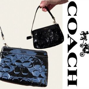 Coach Black Patent Leather logo convertible wristlet - fits iPhone